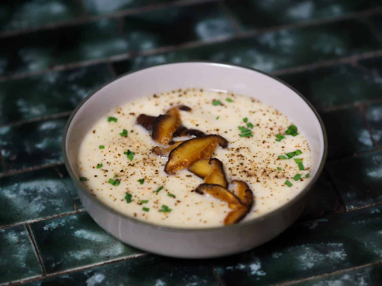 Salmon Leek No-Tato Soup