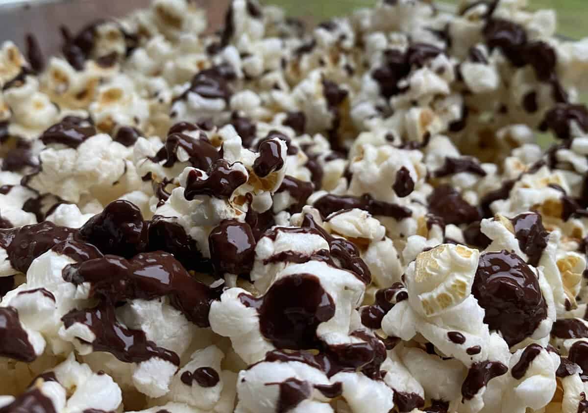 Chocolate Drizzled Popcorn