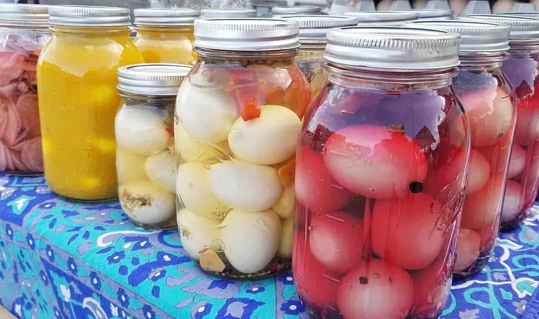 pickled eggs in jars